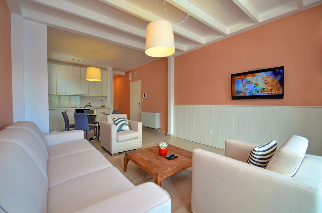 Apartments Bojana Τίβατ Δωμάτιο φωτογραφία