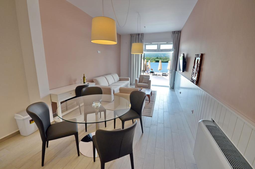 Apartments Bojana Τίβατ Δωμάτιο φωτογραφία